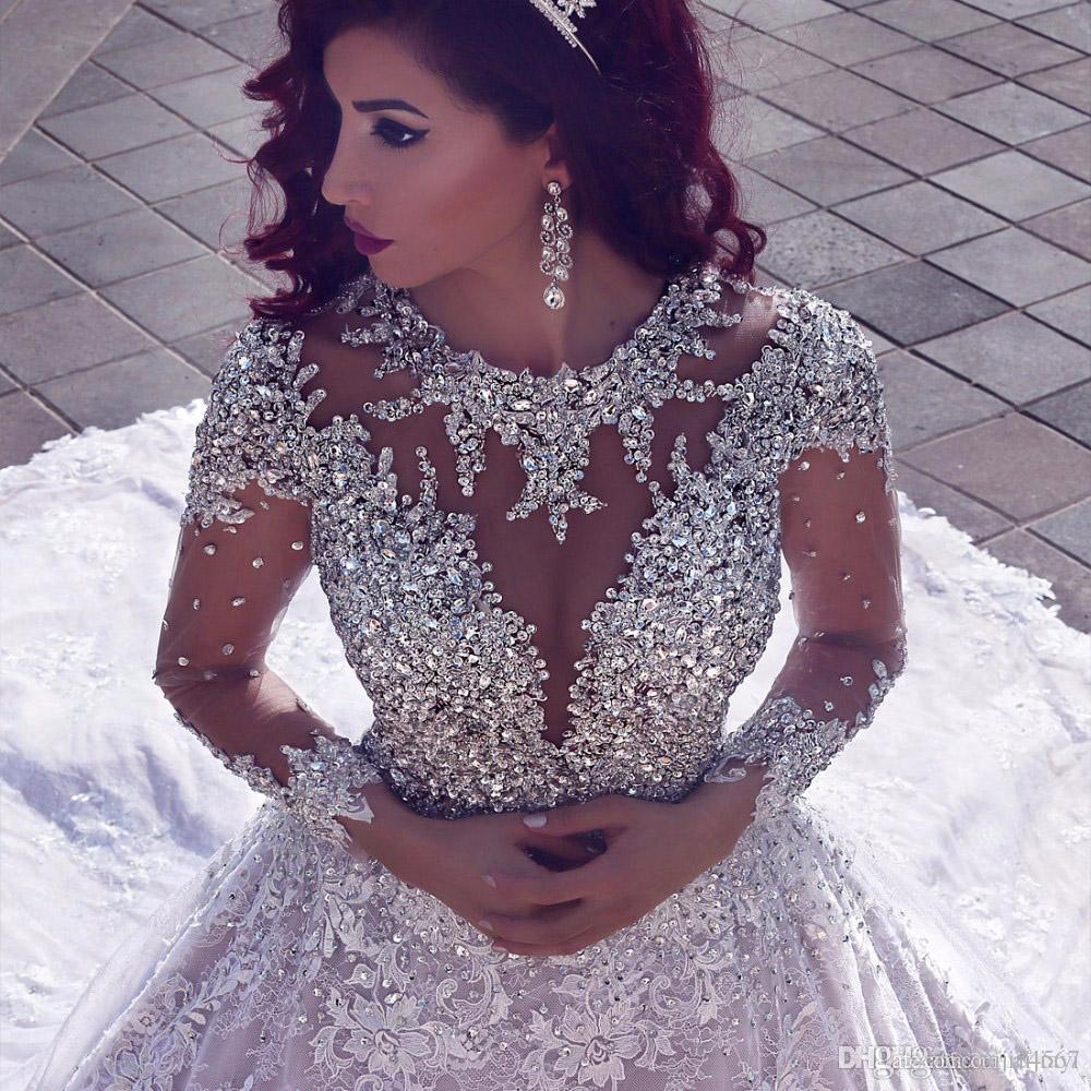 Trajes de novios gitanos
