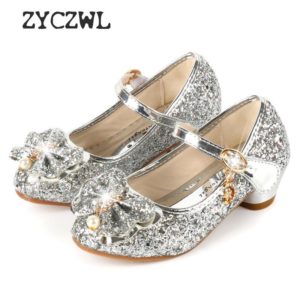 zapato de bautizo gitano